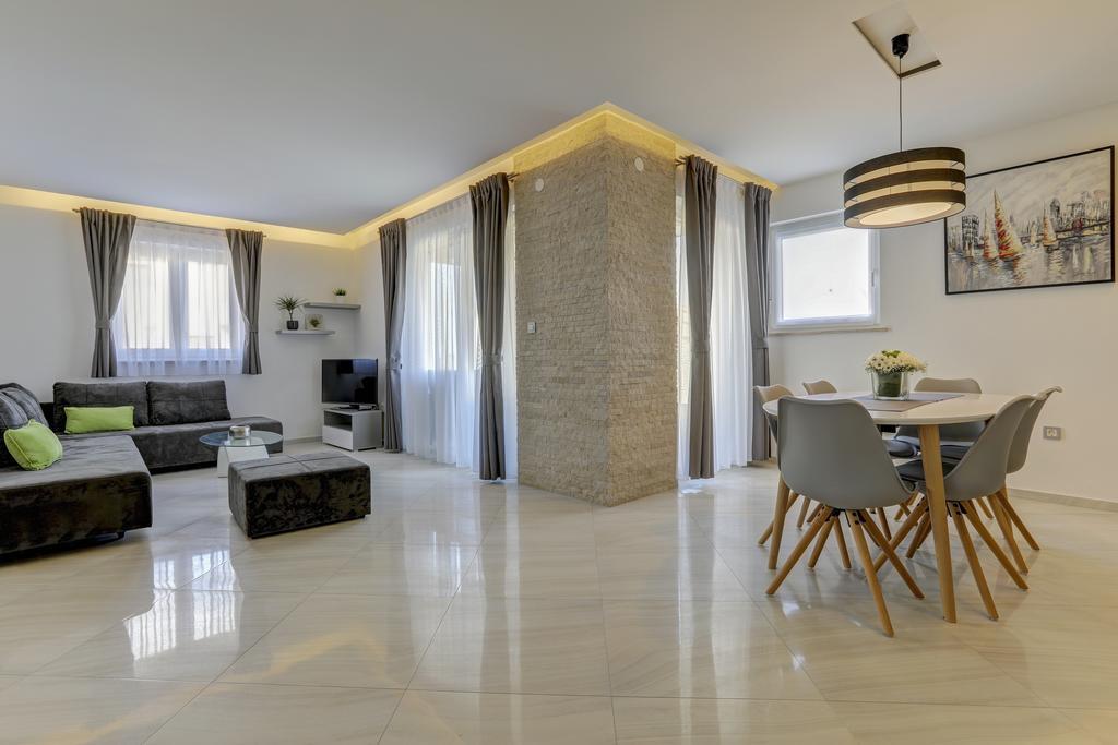 Viras Luxury Holiday Премантура Екстер'єр фото